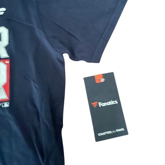 [NWT] Boston Red Socks Fanatics Tee - "Built for October" - Size Medium - Picture 4 of 6